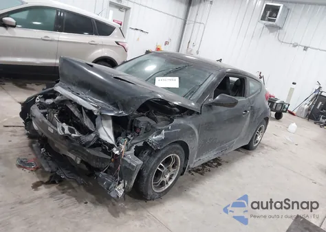 2012 Hyundai Veloster Base W/Black z USA, uszkodzony, nr VIN KMHTC6AD0CU058983